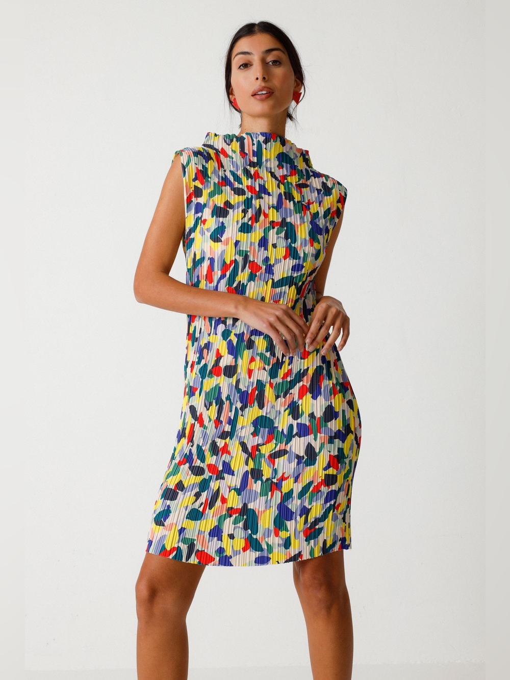 SKFK Multicolor Abstract Pleated Sleeveless Dress | Stretchy Straight Fit